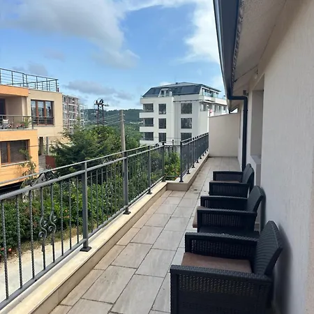 Vinitsa Apartment *
